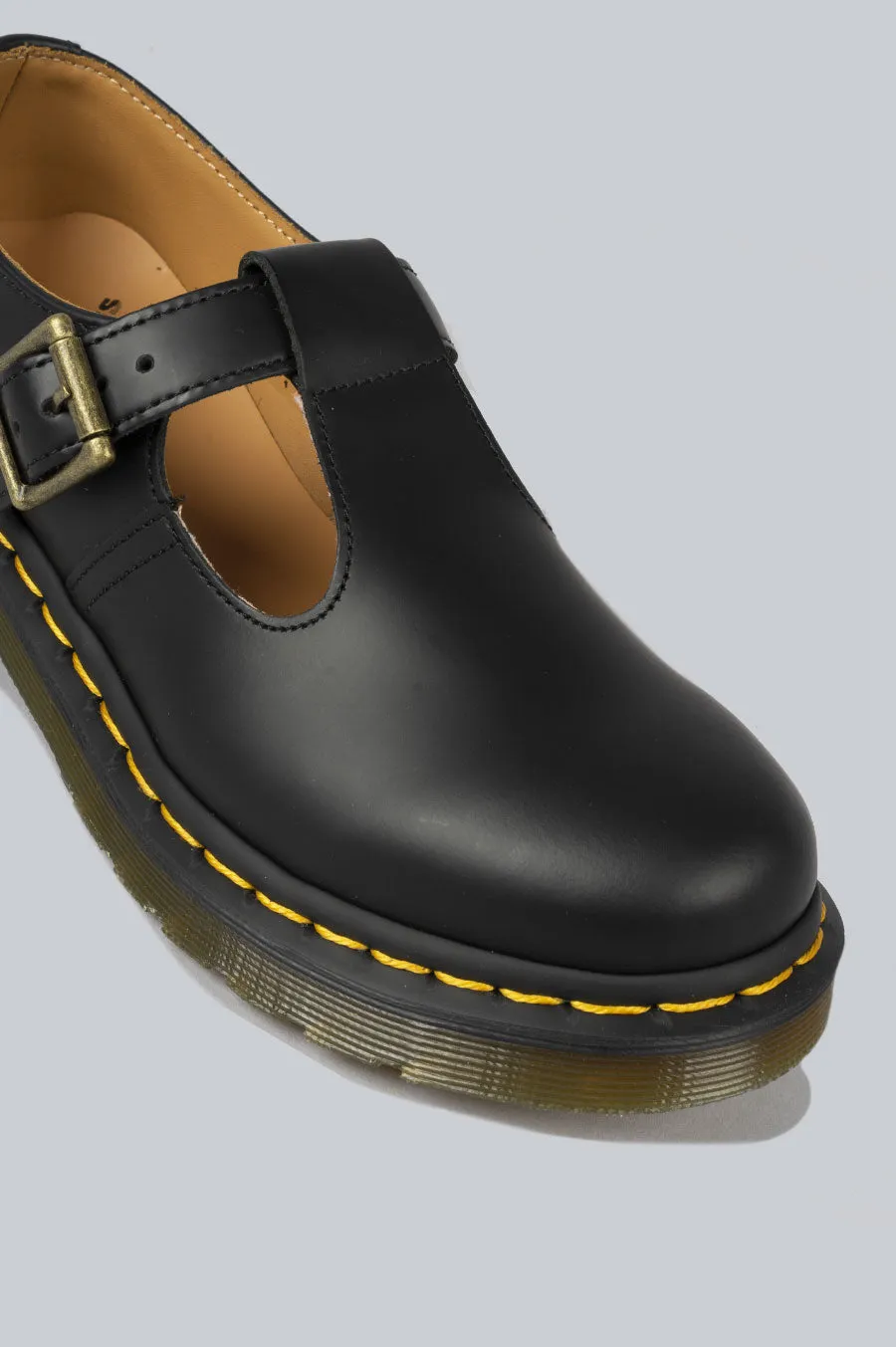 DR MARTENS POLLEY BLACK SMOOTH