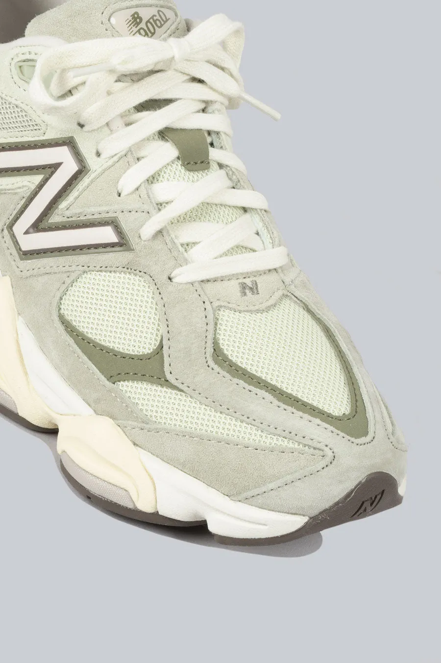 NEW BALANCE 9060 OLIVINE