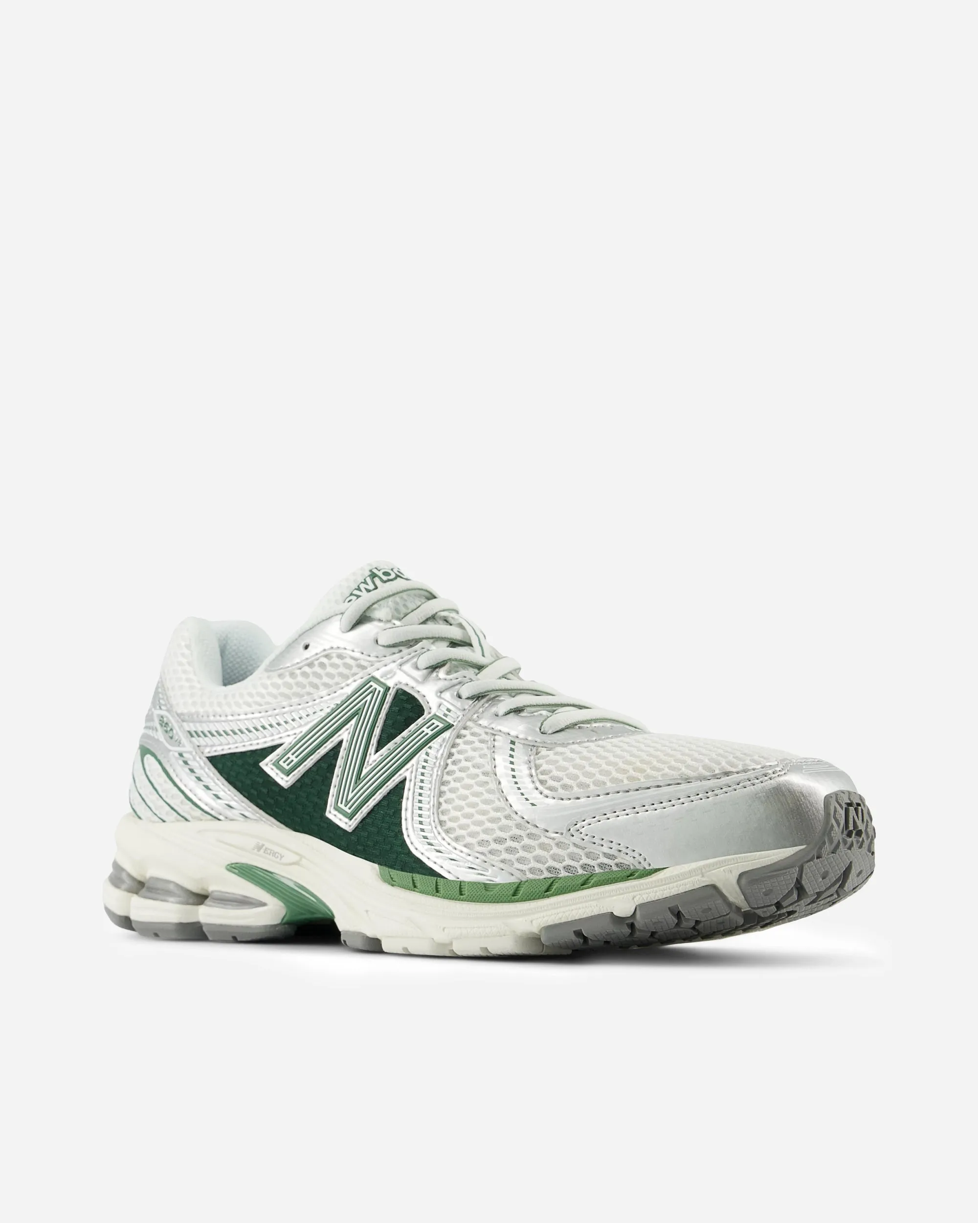 New Balance x Northern Lights Pack 860 v2