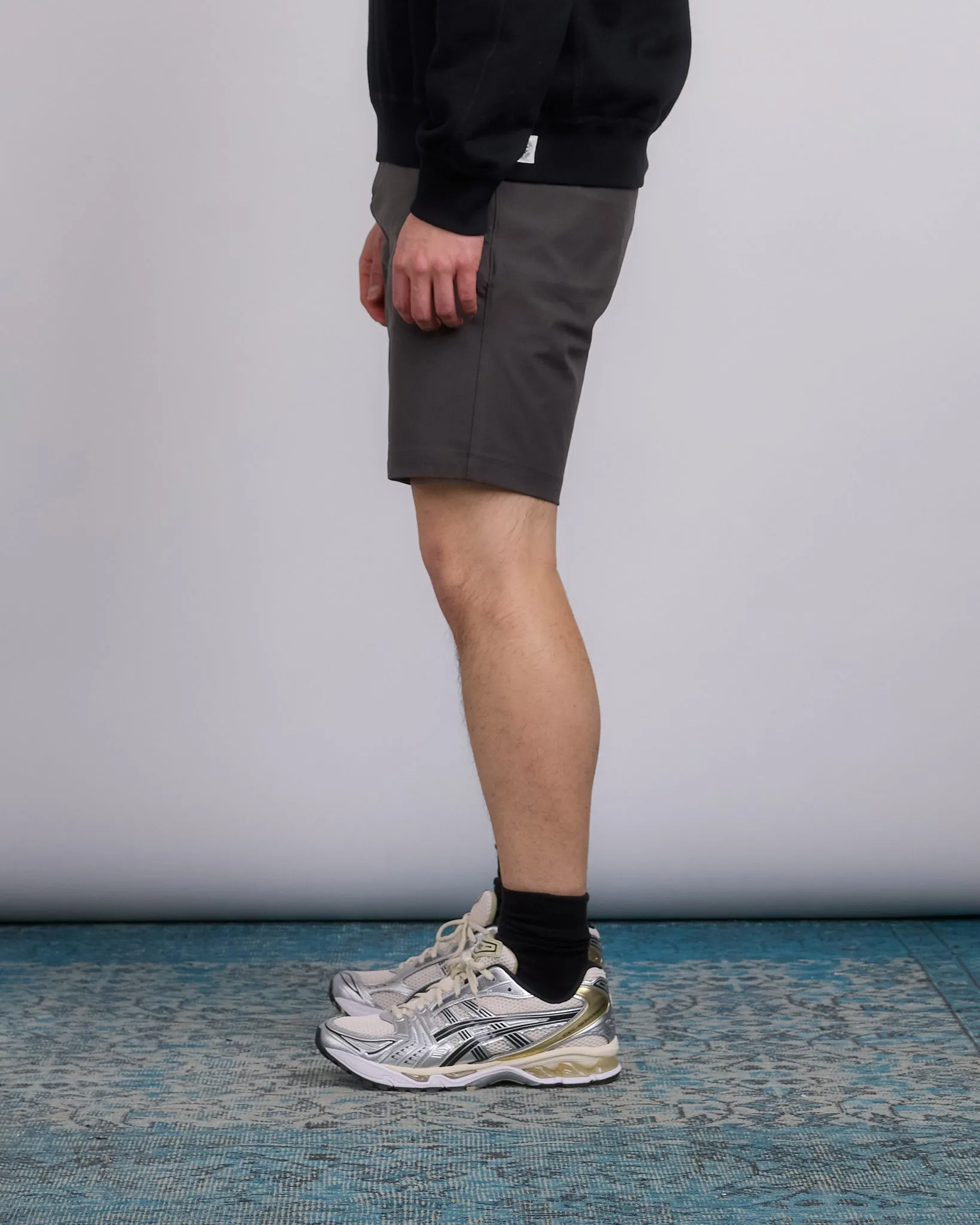 Reigning Champ Stretch Warp Knit Coach's 9 Short Carbon
