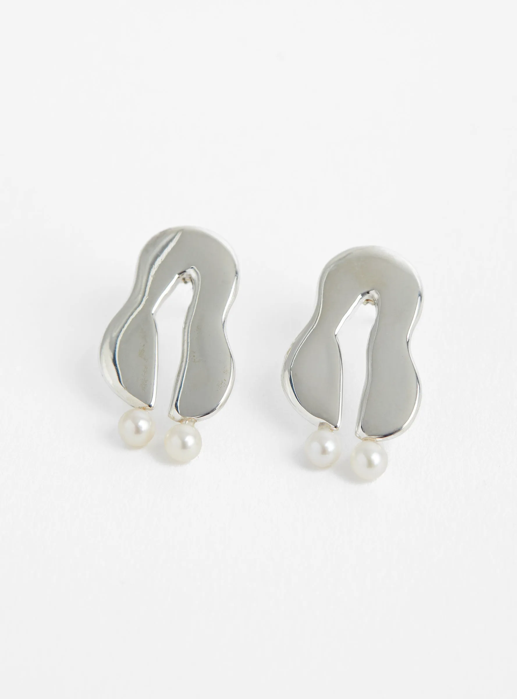 Wiggle Pearl Earrings Sterling Silver