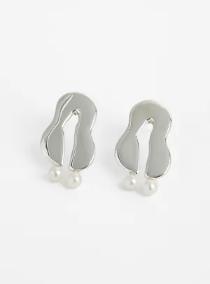 Wiggle Pearl Earrings Sterling Silver